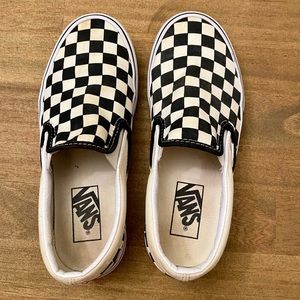 Checkered vans. Men’s size 4, Women’s 5.5